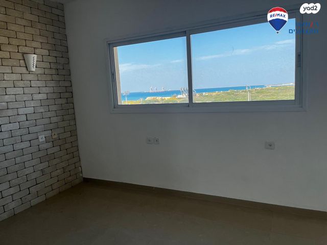 דירה, שדרות מנחם בגין, גבעת אולגה, חדרה