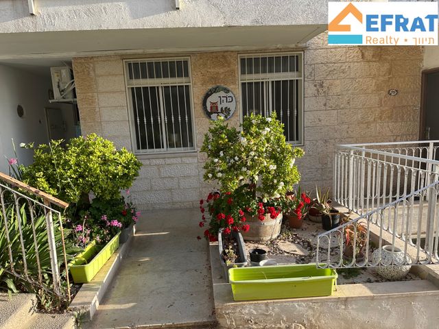 דירה, רימון 38, הרימון, אפרת