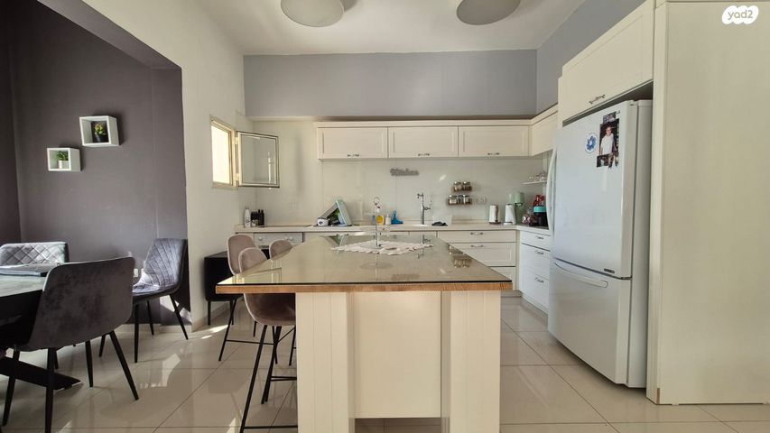 דירה, השומר, שיכון עובדים, טבריה