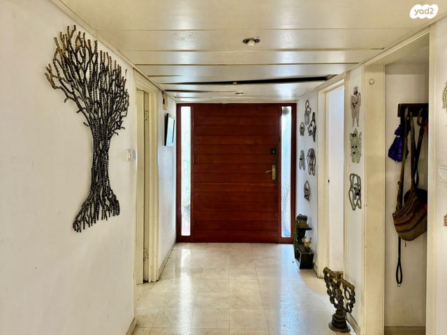 מגרשים, הרצליה