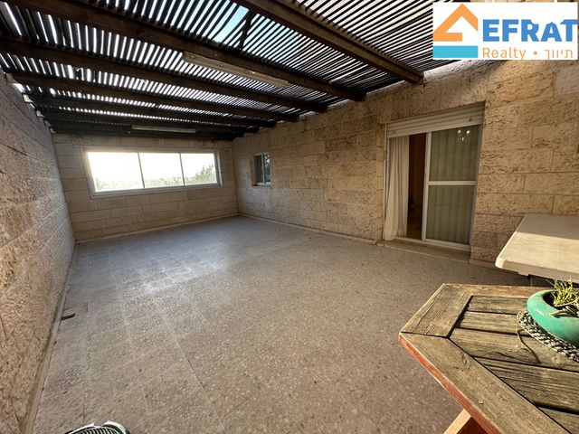 דירה, רימון 38, הרימון, אפרת