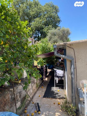 בית פרטי/ קוטג', אלונים