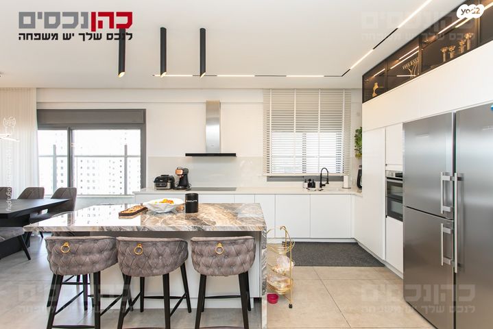 גג/ פנטהאוז, רמות יצחק, נשר