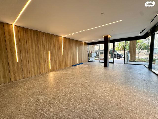 דירת גן, הדר, רמת השרון