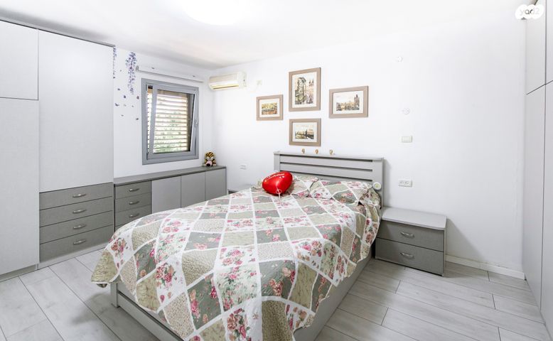 דירה, בנימין מינץ, פתח תקווה