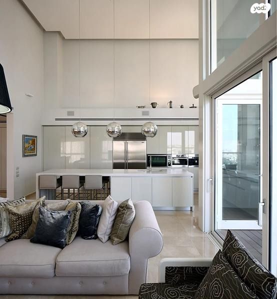 גג/ פנטהאוז, אלון, רמת השרון