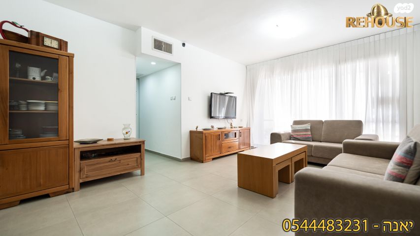 דירה, יהויכין המלך, רובע י"ג, אשדוד