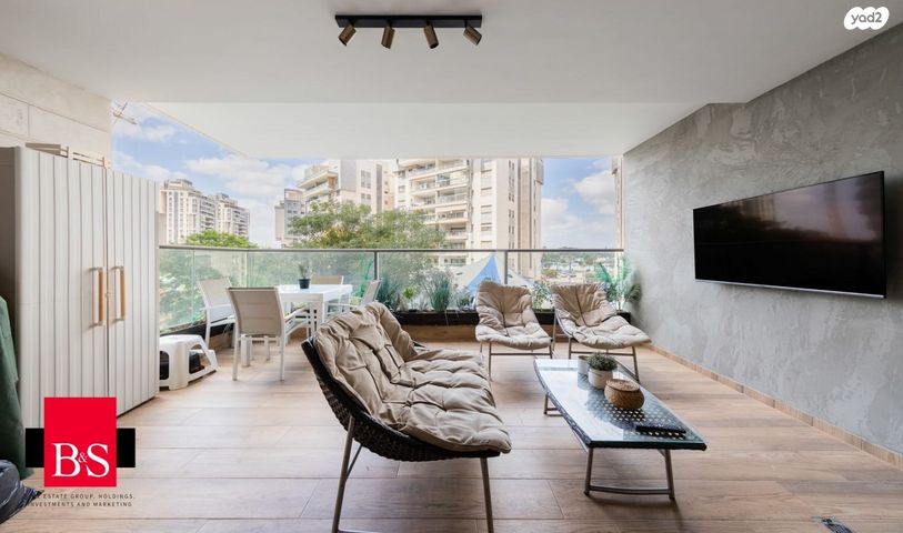 דירה, יפה נוף, כפר יונה