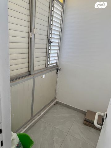 דירה, ד"ר וייסבורג 8, יוספטל, פתח תקווה