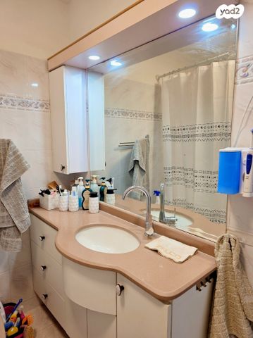 דירת גן, שלום עליכם, מגדל העמק