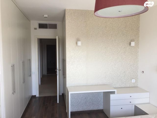 דירה, יוסף נקר, כפר גנים ג, פתח תקווה