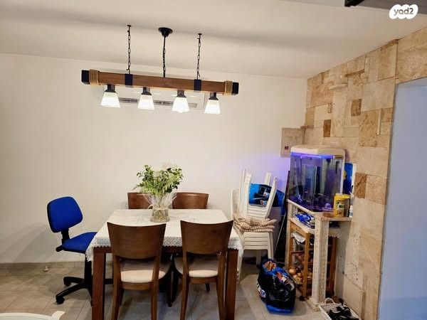 דירת גן, שלום עליכם, מגדל העמק