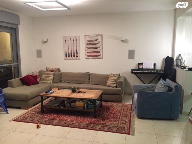 דירה, יוסף נקר, כפר גנים ג, פתח תקווה