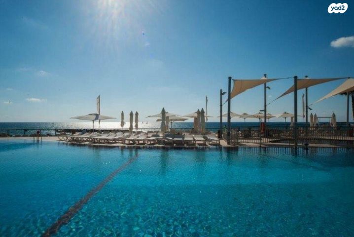 גג/ פנטהאוז, אלי לנדאו, הרצליה פיתוח, הרצליה