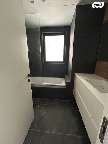 דירה, הירקון 74, לב תל אביב, לב העיר צפון, תל אביב יפו