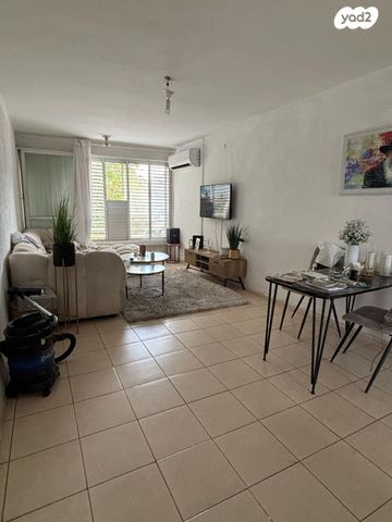 יצחק בן צבי 