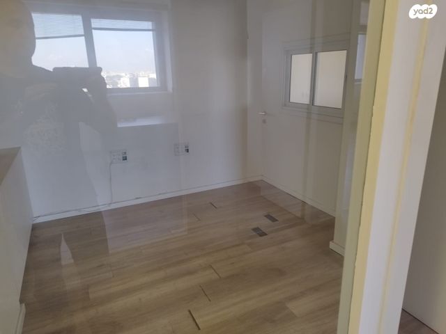 משרדים, דרך אבא הלל, בורסה, רמת גן