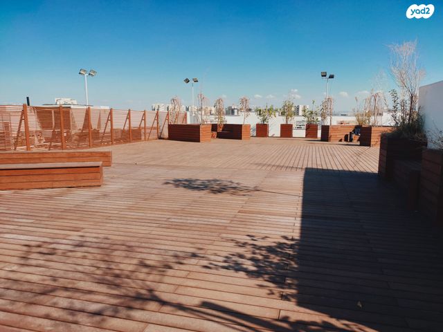 משרדים, אזור תעשיה יהלום, אור יהודה