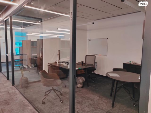 משרדים, אזור תעשיה יהלום, אור יהודה