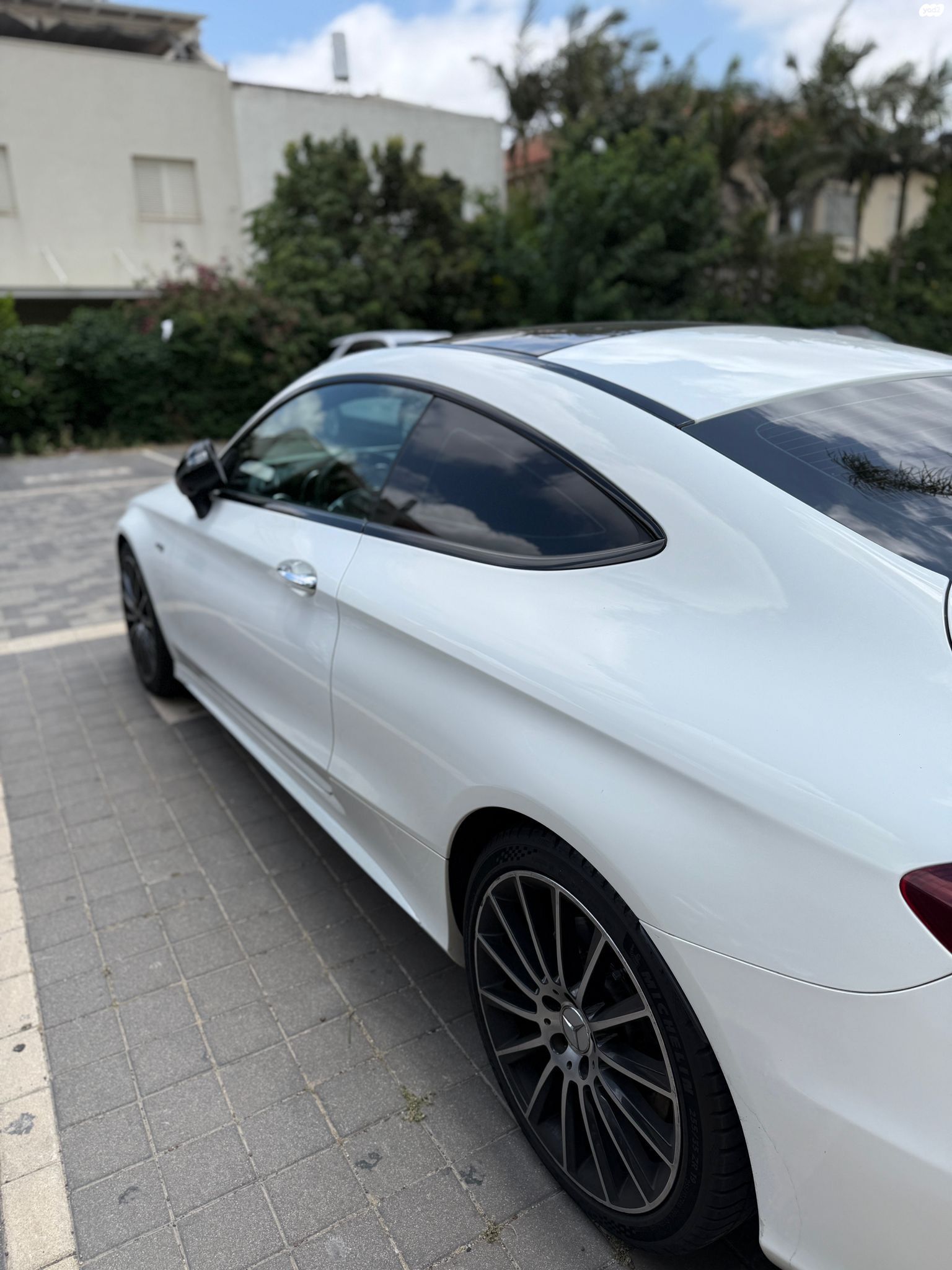 מודעת רכב מרצדס-בנץ C-class