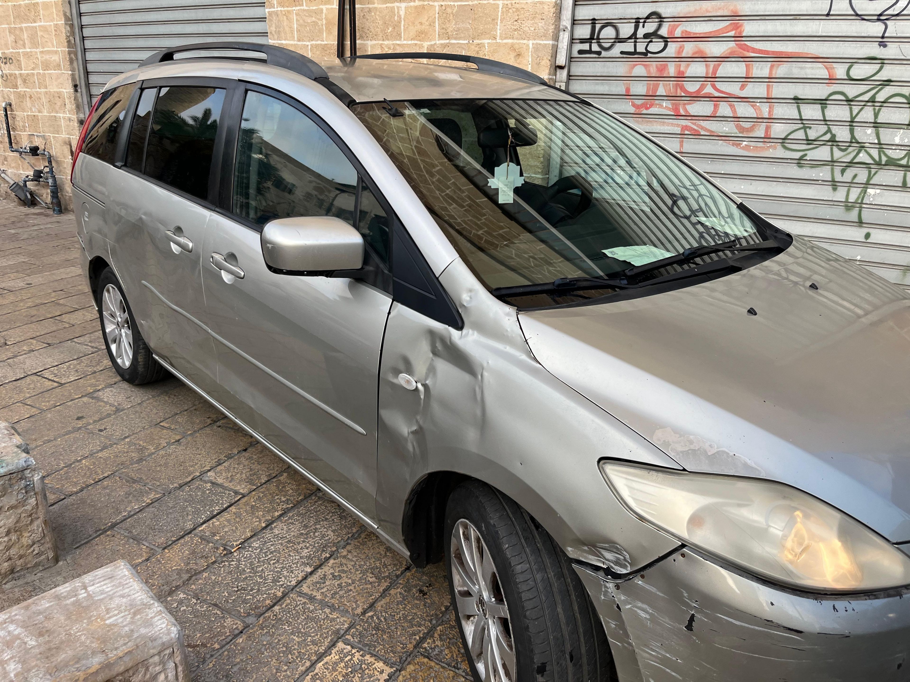 מודעת רכב מאזדה 5