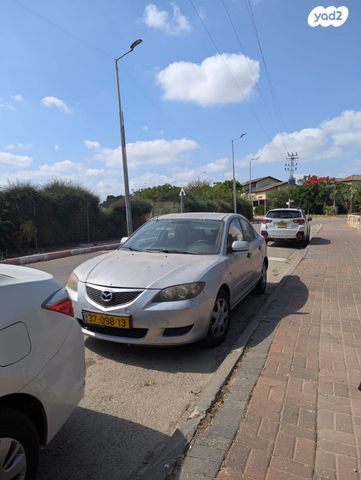 מודעת רכב מאזדה 3