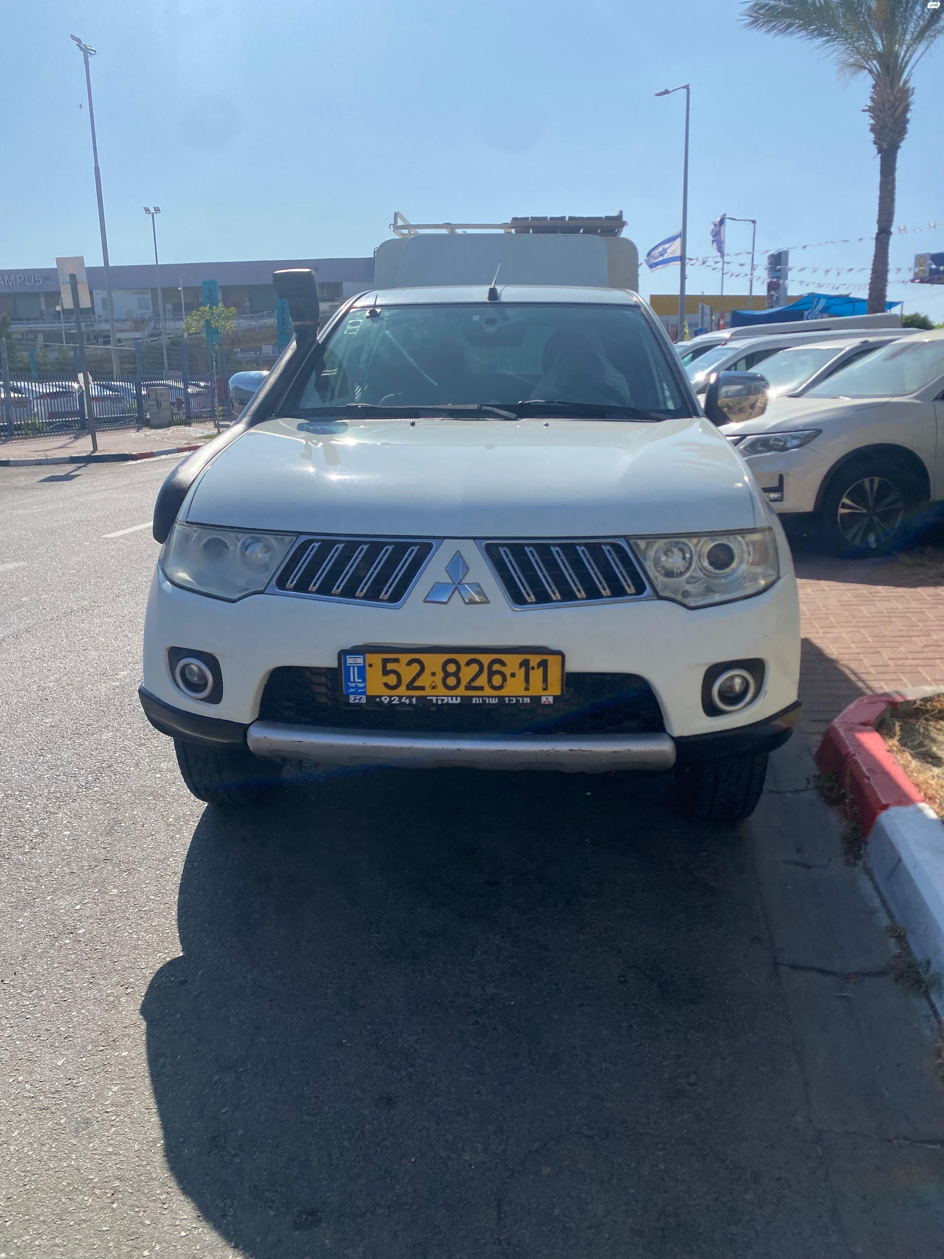 מודעת רכב מיצובישי טרייטון / L200