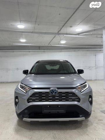 טויוטה RAV4