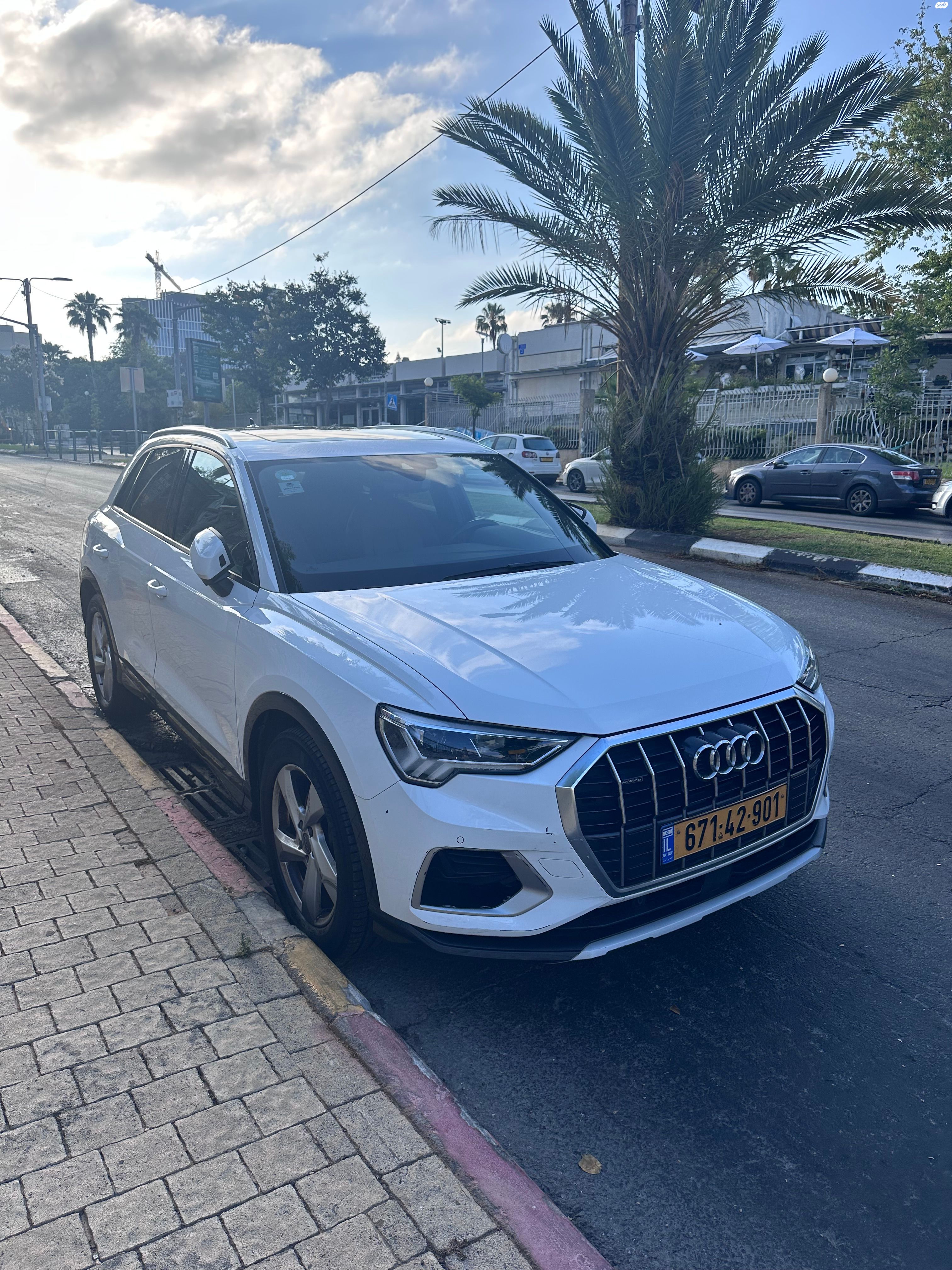 מודעת רכב אאודי Q3