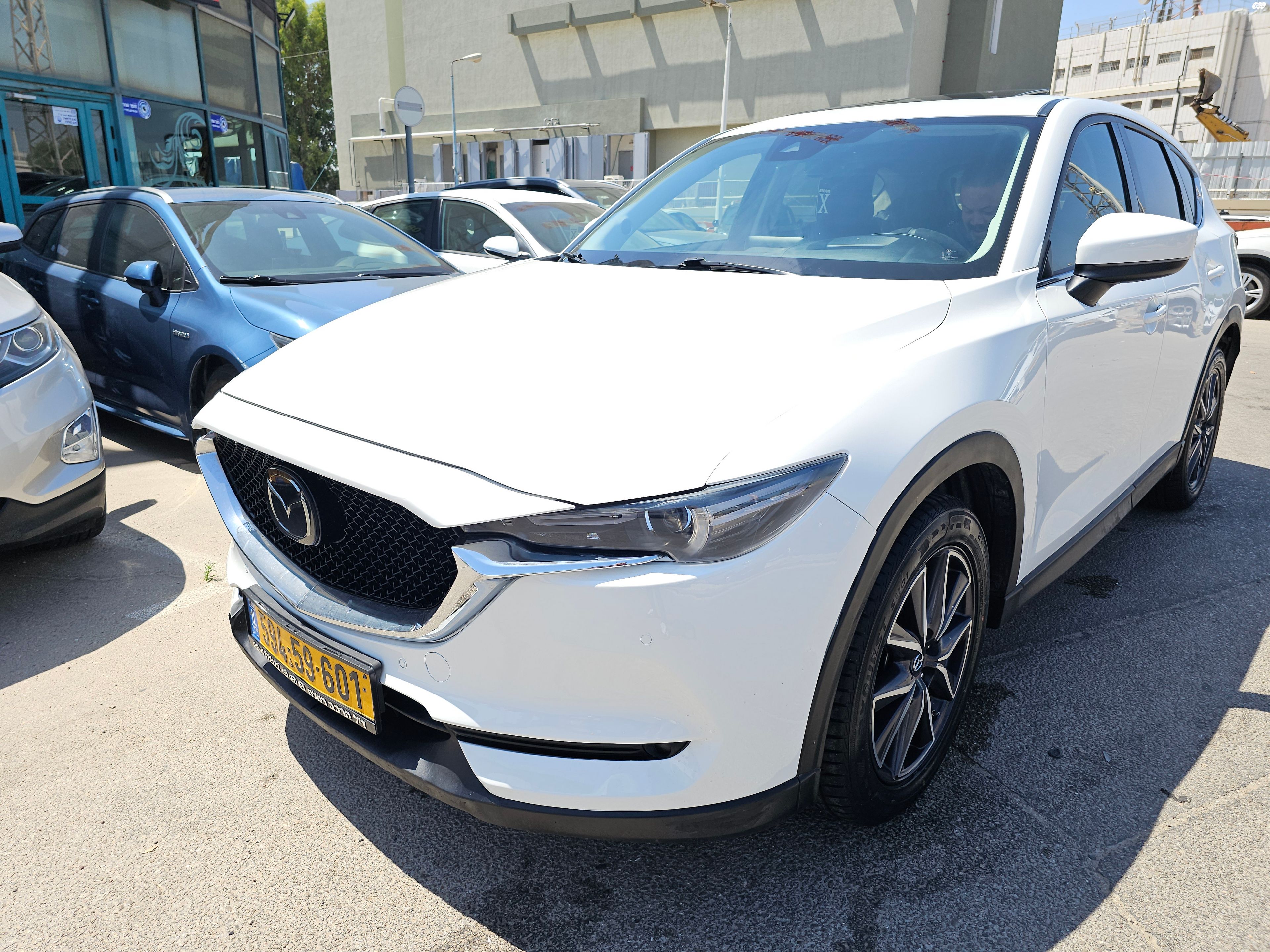 מודעת רכב מאזדה CX-5
