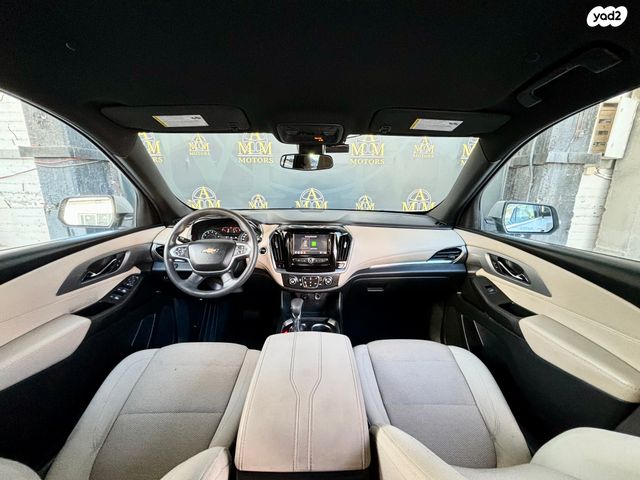 שברולט טראוורס