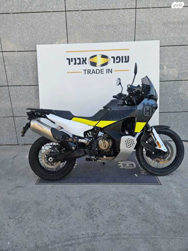 מודעת רכב הוסקוורנה NORDEN 901 UN