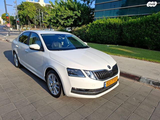 סקודה אוקטביה