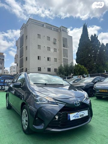 מודעת רכב טויוטה יאריס 2