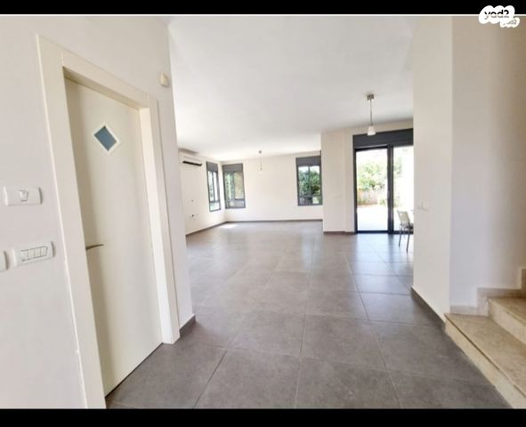 דו משפחתי, השיקמה 9, שאר העיר, אבן יהודה