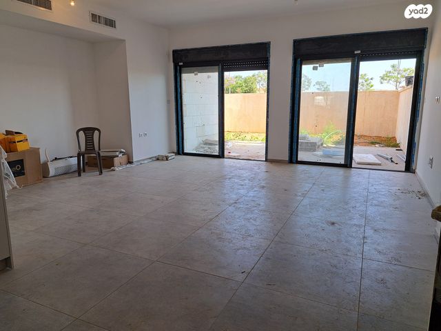 עוזי חיטמן 6