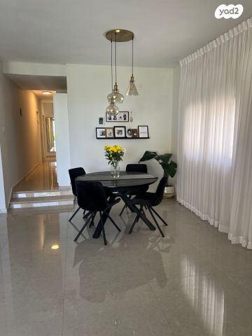 בית פרטי/ קוטג', עדעד, שאר העיר, עומר