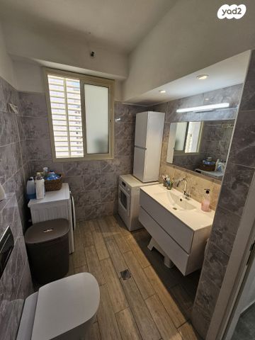 דירה, גבעת התחמושת 4, קרית שרת מערב, חולון