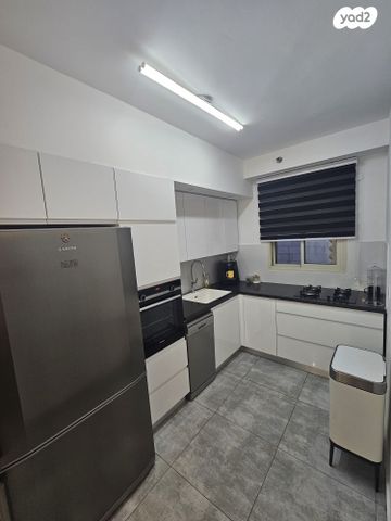 דירה, גבעת התחמושת 4, קרית שרת מערב, חולון