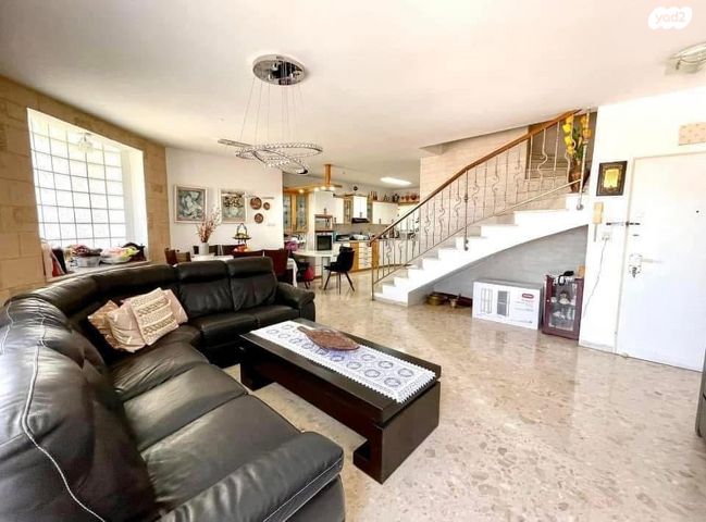 גג/ פנטהאוז, רמת אלמוגי, חיפה