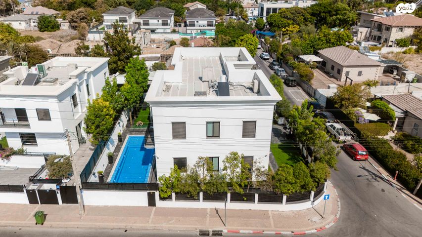 בית פרטי/ קוטג', הרקפת 1, עין התכלת, נתניה