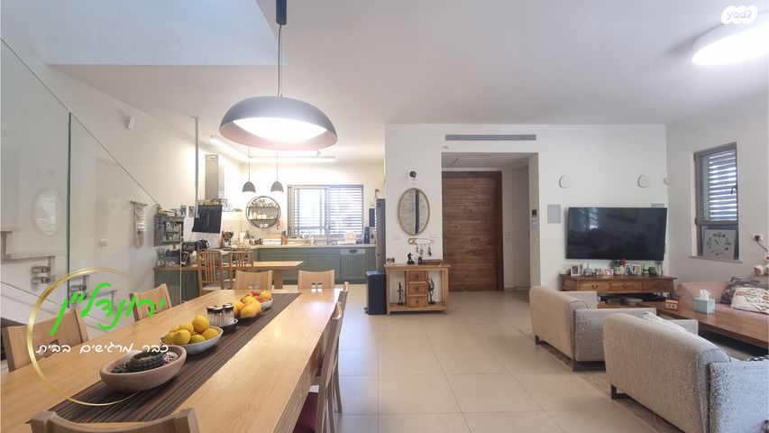 בית פרטי/ קוטג', מרכז מזרחי, נס ציונה