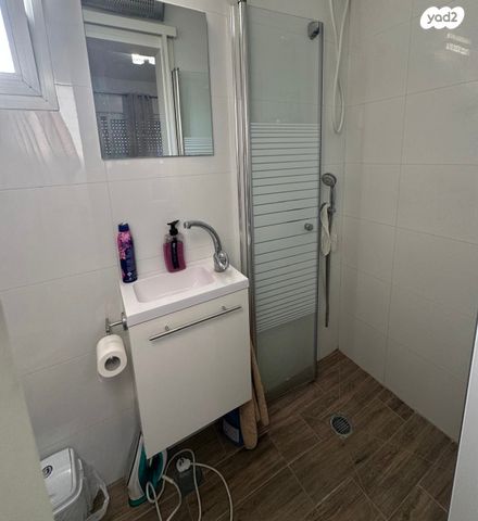 דירה, הלוטם, רמות יצחק, נשר