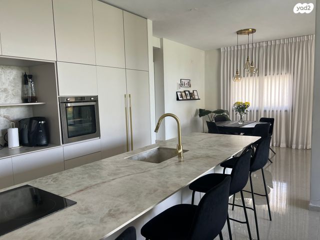 בית פרטי/ קוטג', עדעד, שאר העיר, עומר