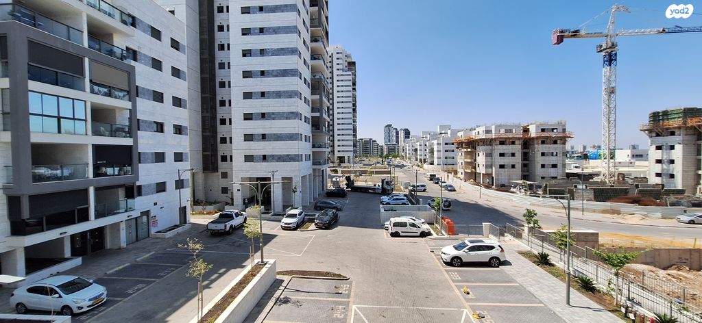 האישה העברייה 19