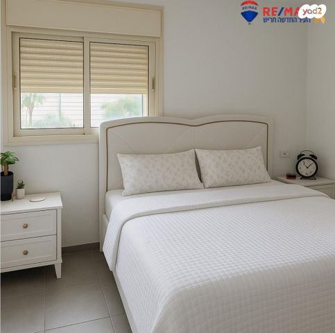 דירה, אתרוג, חריש