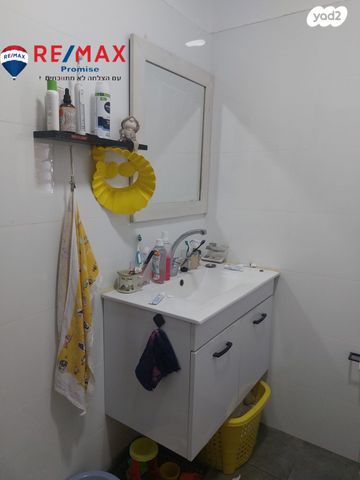 דירה, משה שרת 42, ברנע, אשקלון