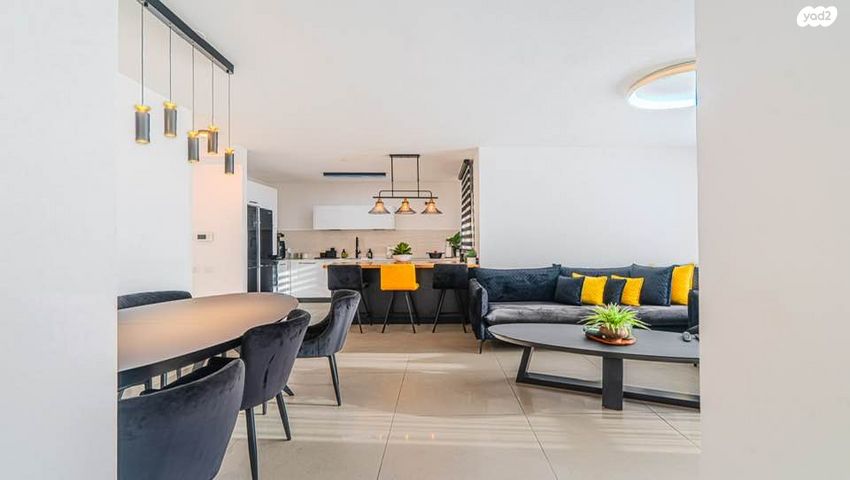 שקמים ואגמים