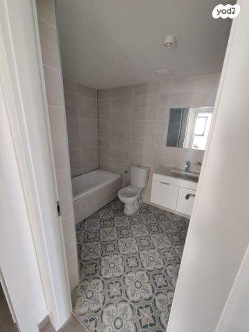 דירה, דרך שיבא, רמת אפעל, רמת גן