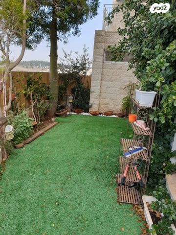 דירת גן, יואל הנביא, הנביאים, מודיעין מכבים רעות